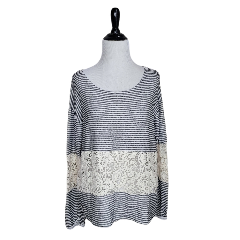 Blu Pepper black cream striped crochet top